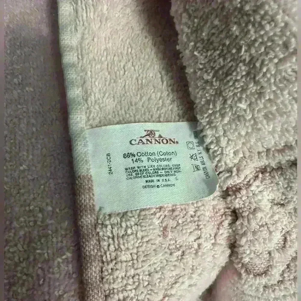 Set of 2 Vintage Cannon Hand towels in pink